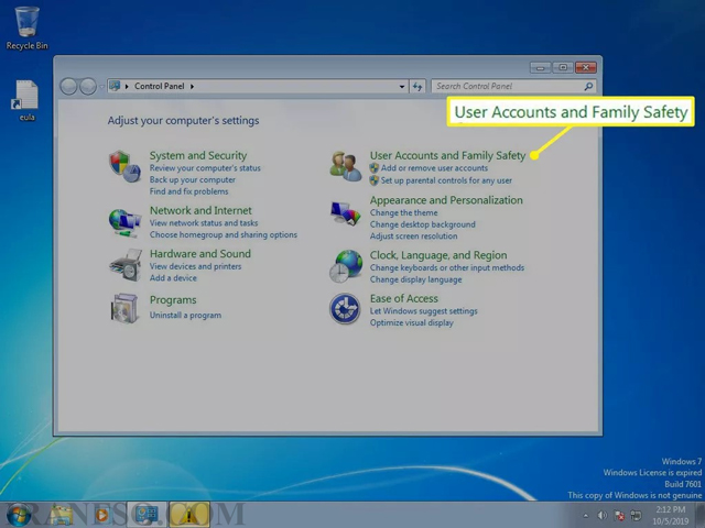 وقتی کنترل پنل باز شد، «حساب‌های کاربری و ایمنی خانواده» (User Accounts and Family Safety)