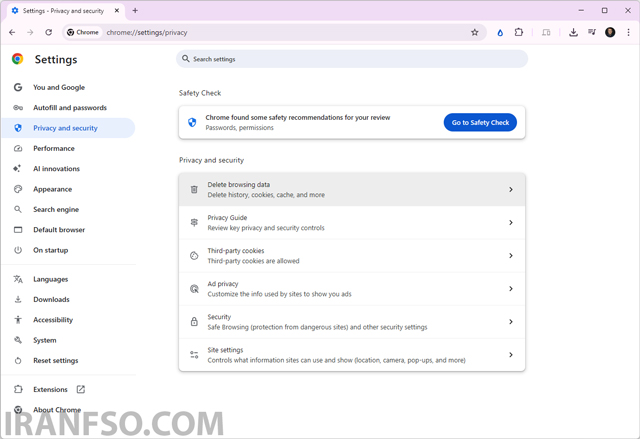 منوی سمت چپ گزینه Privacy and security (حریم خصوصی و امنیت)